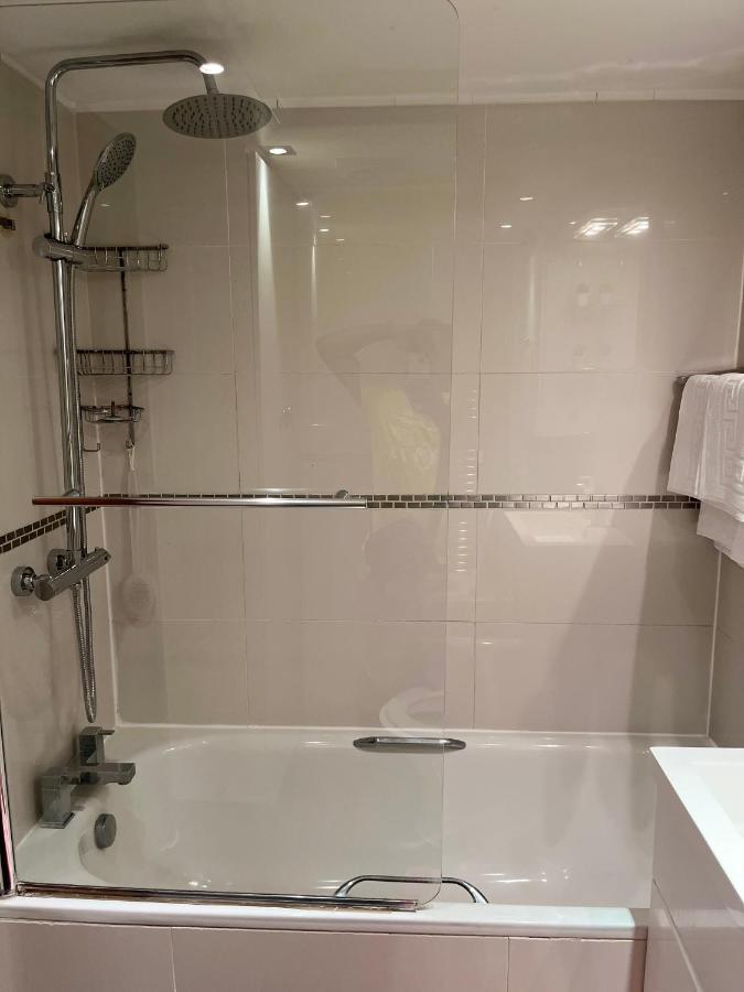 Stunning 1 Bedroom In Stunning Location - Mayfair Area Лондон Екстериор снимка